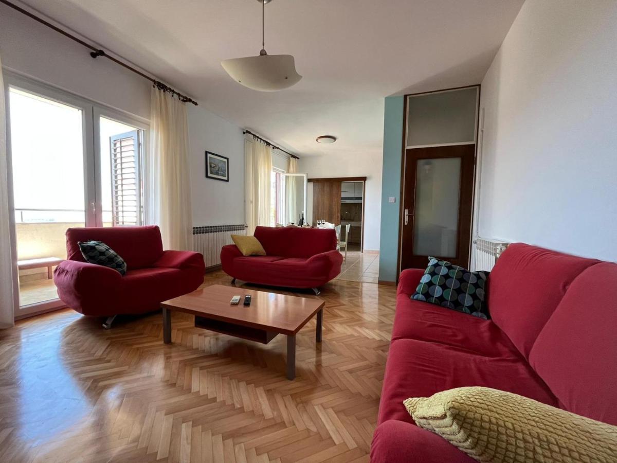 Apartment Lily Podstrana Exteriör bild